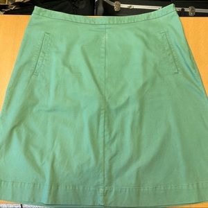 Boden knee-length skirt, Size 14R US, sea foam green. 98% cotton, 2% elastane.